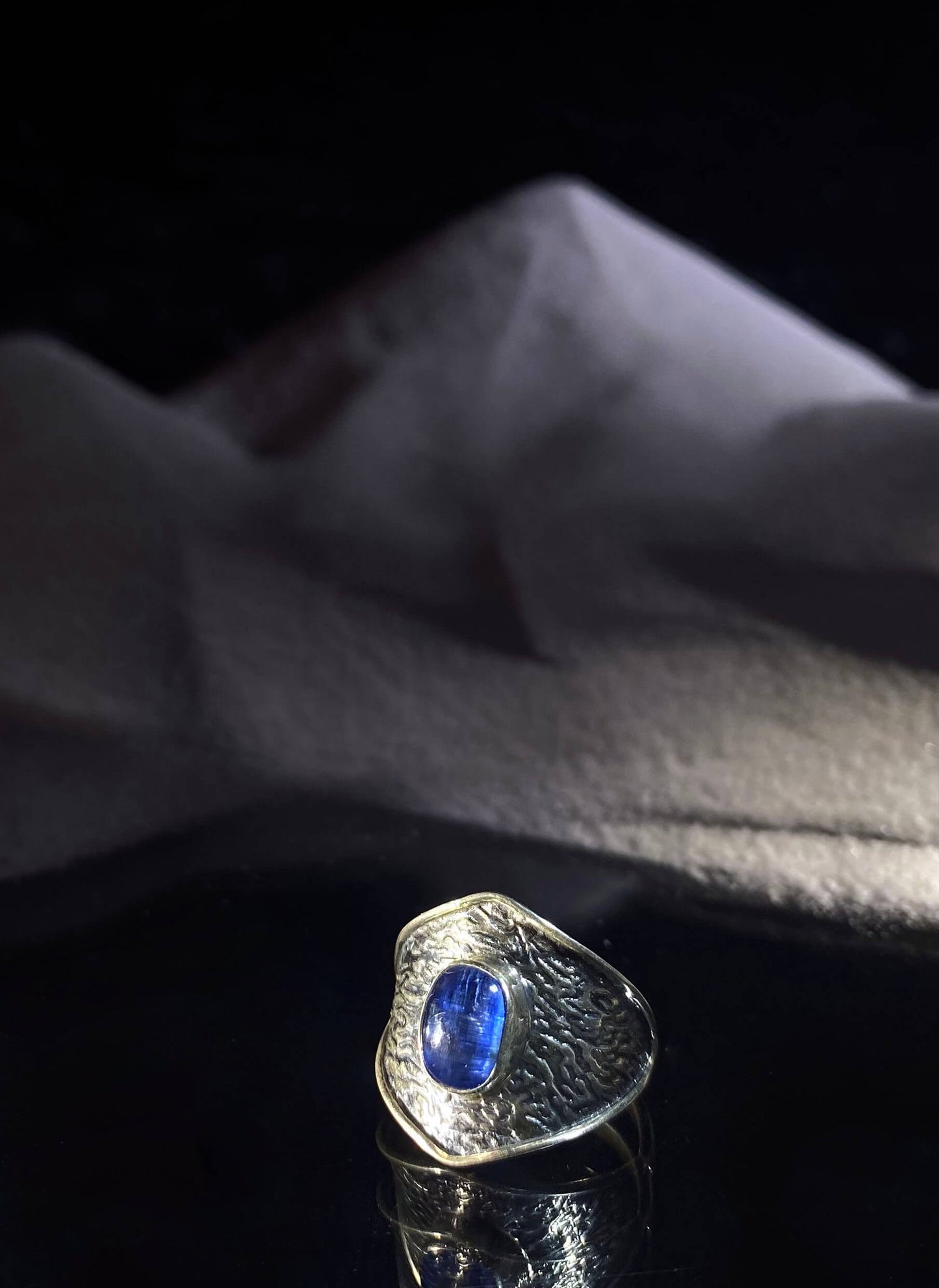 Kyanite Ring